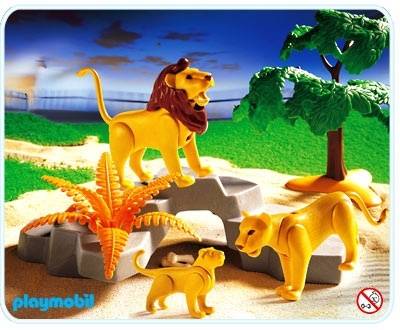 playmobil lion family