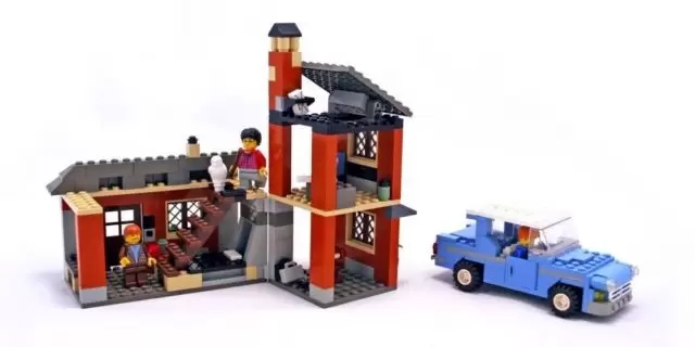 LEGO Harry Potter - Escape from Privet Drive