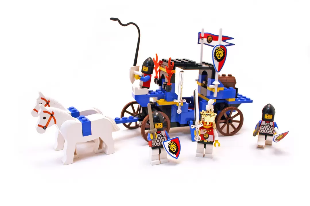 LEGO Castle - King\'s Carriage