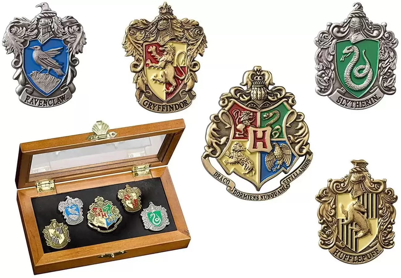 The Noble Collection : Harry Potter - Harry Potter Hogwarts House Crest Pin Set