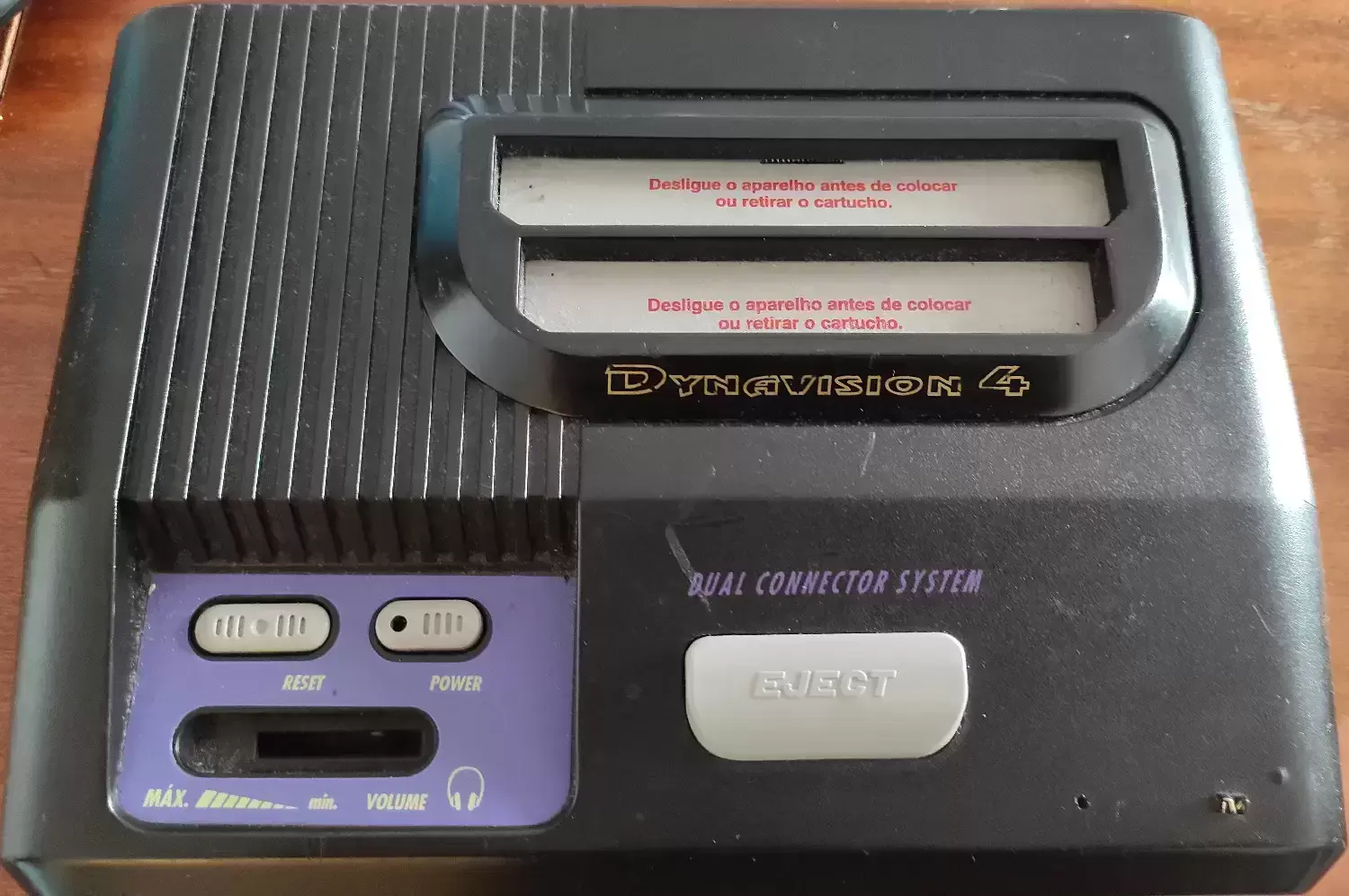 Famiclones - Dynavision 4