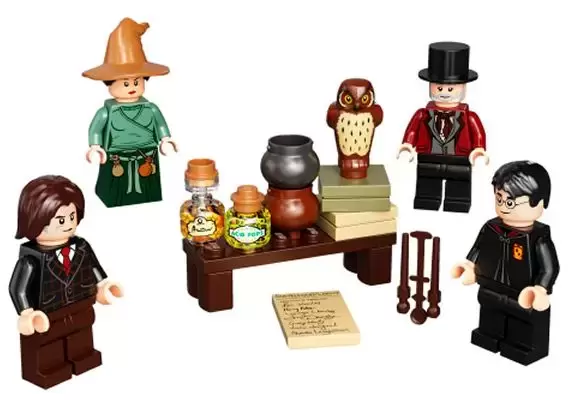 LEGO Harry Potter - Wizarding World Minifigure Accessory Set