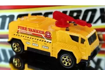 Matchbox - Airport Fire Tanker