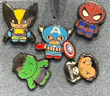 Universal Studios Captain America Trading Pin Marvel Avengers 