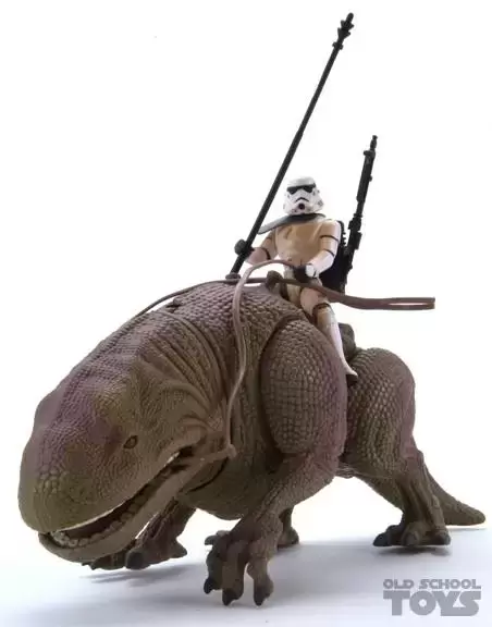 Power of the Force 2 - Dewback and Sandtrooper