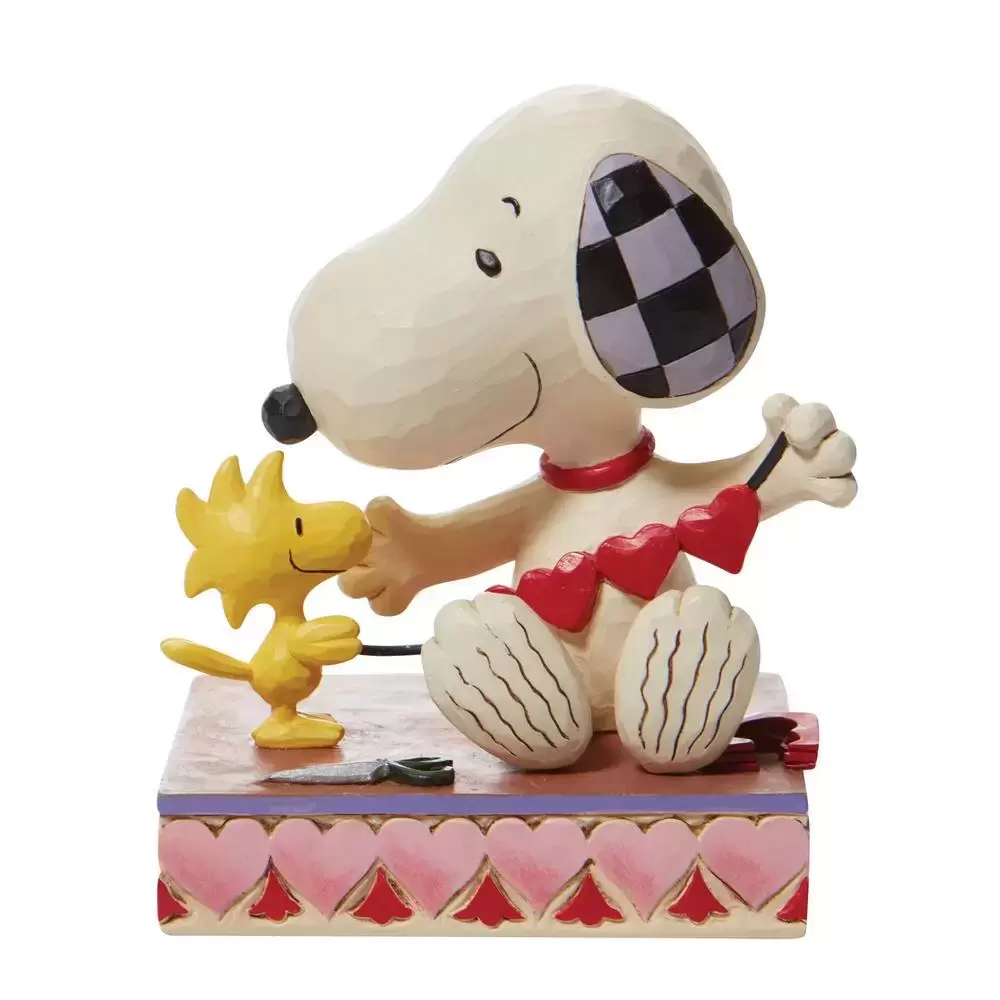 Peanuts - Jim Shore - Snoopy with Hearts Garland