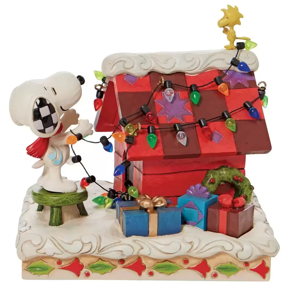 Peanuts - Jim Shore - Snoopy with Woodstock Decorating Dog house