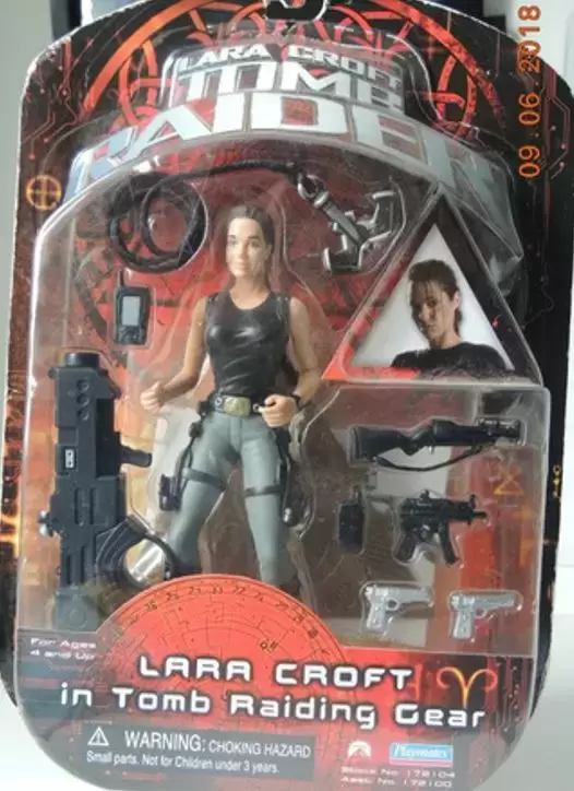 Tomb Raider - Lara Croft in Tomb Raiding Gear