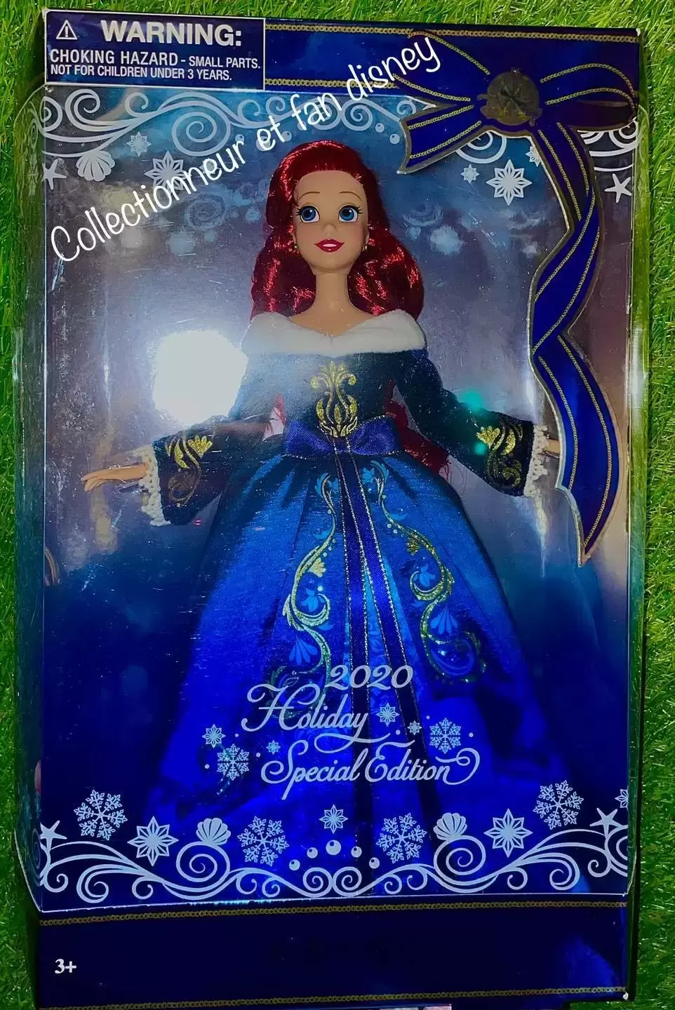 Disney Store Classic Dolls - Ariel holiday Special Edition