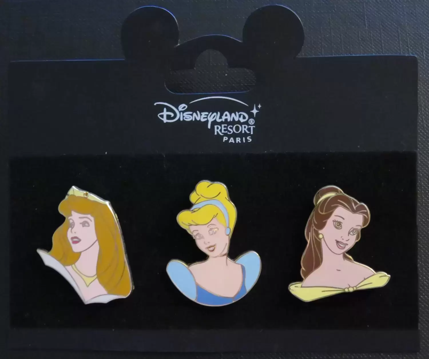Disney - Pins Open Edition - Princesses Aurore / Cendrillon / Belle