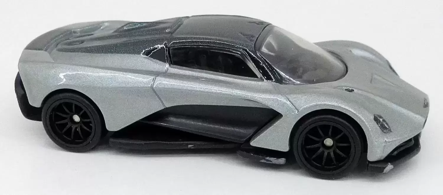Hot Wheels Classiques - Aston Martin Valhalla Concept