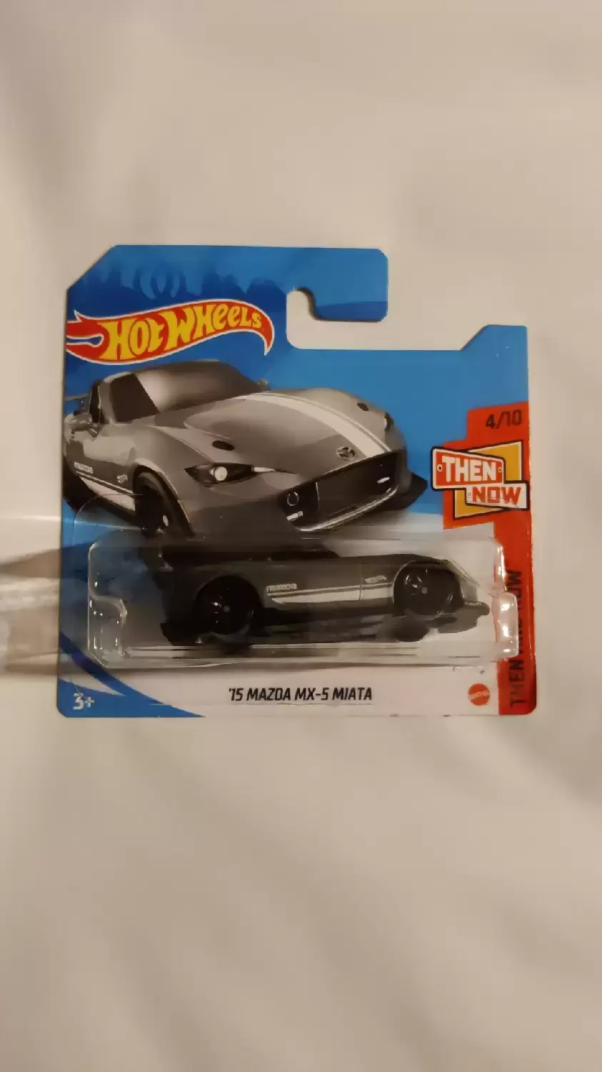 Mainline Hot Wheels - 15 Mazda Mx-5 Miata
