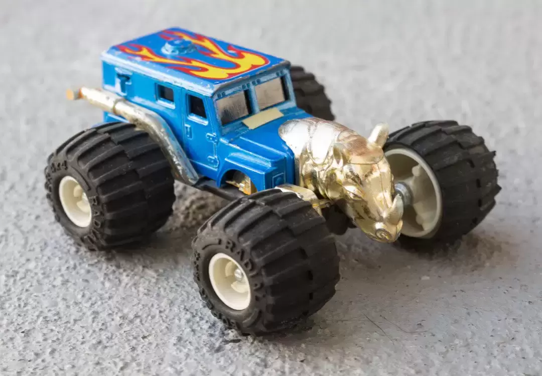 Majorette classique - Extranimal -  Rhino