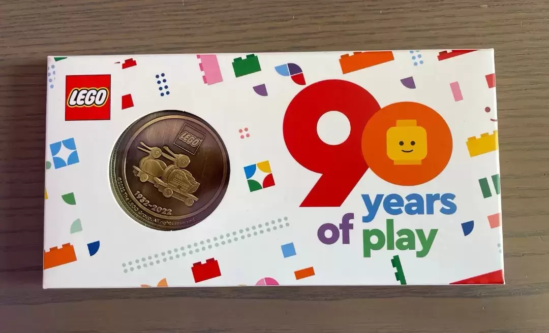 Other LEGO Items - Lego coin 90th le canard en bois