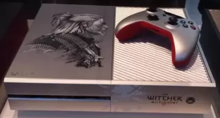 Xbox One Stuff - The Witcher 3: Wild Hunt Limited Edition Console