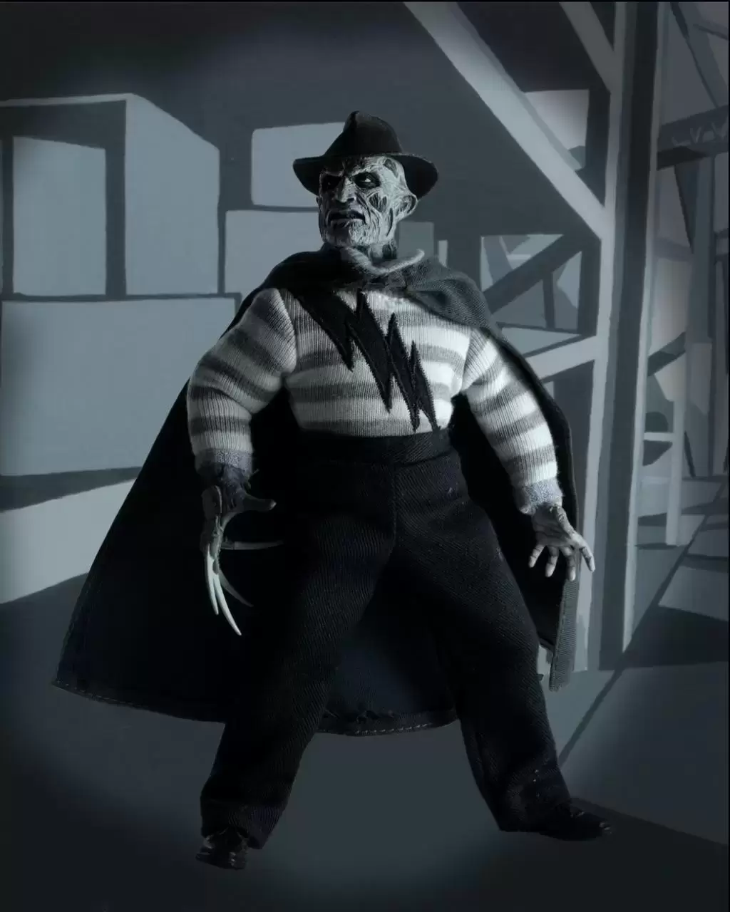 NECA - A Nightmare on Elm Street Part 5 - Super Freddy Clothed
