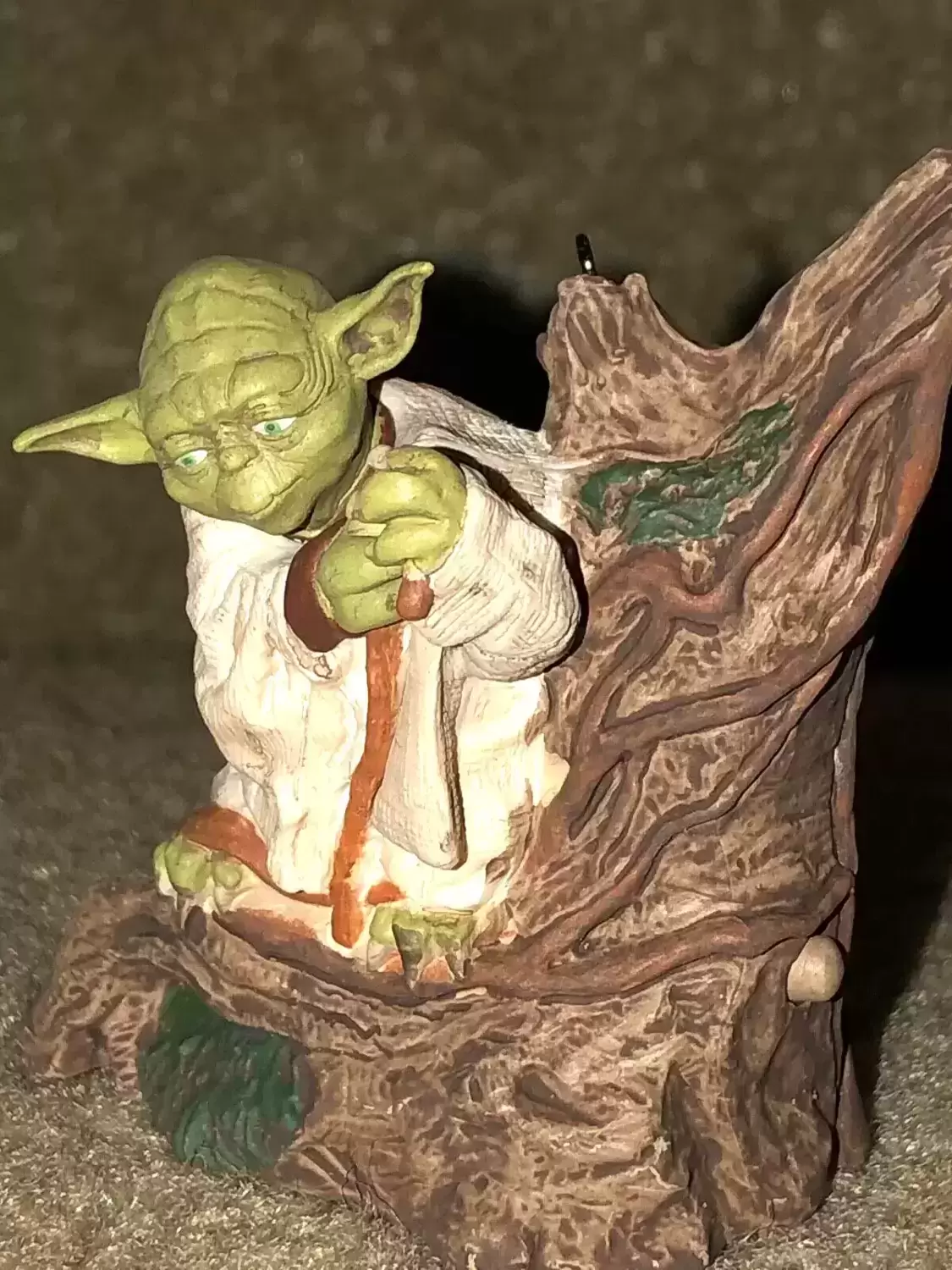 Hallmark Keepsake Ornament - Star Wars - Jedi Master Yoda