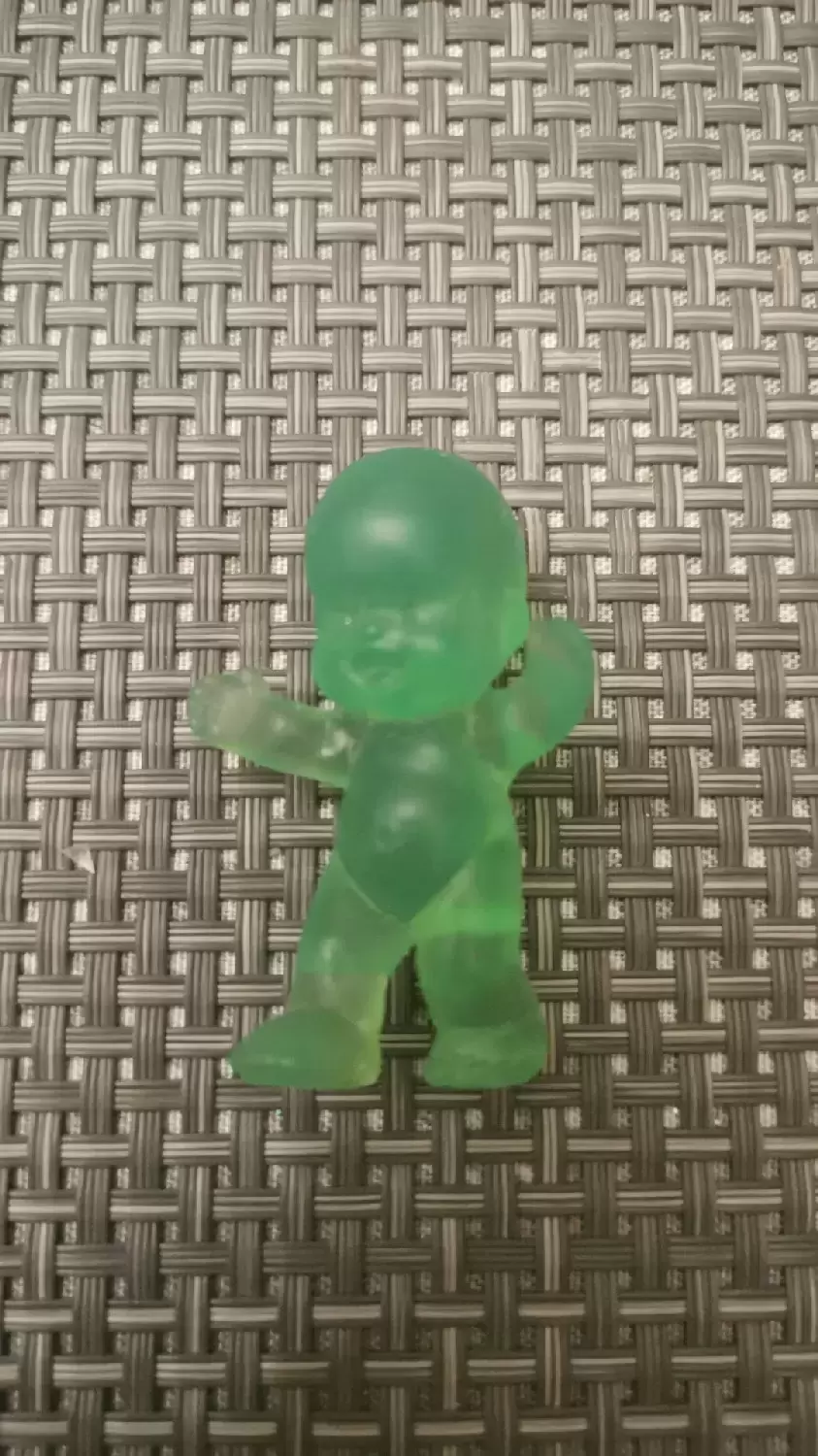 Les Babies Série 1 - Zéphyrin bout en train vert fluo translucide