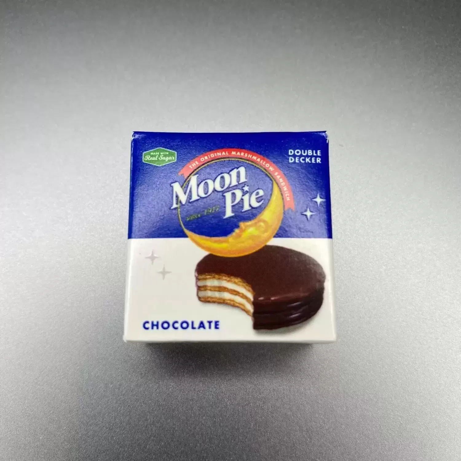 Mini Brands Series 1 - GITD Moon Pie