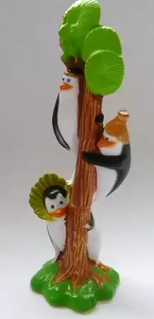 Madagascar 2 - 3 pingouins sur un arbre