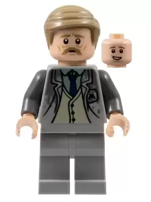 Lego Harry Potter Minifigures - Reg Cattermole (Ron Weasley Transformation)