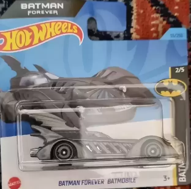  Hot Wheels Batman Forever Batmobile, 2023 Batman 2/5 : Toys &  Games