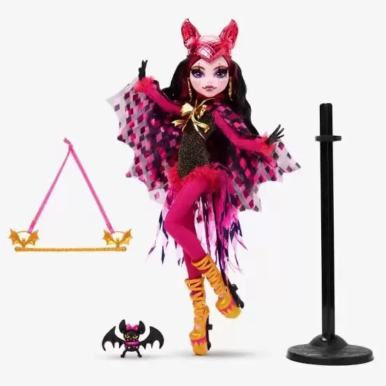 Monster High Dolls - Draculaura - Freak Du Chic 2023 Comic-Con exclusive