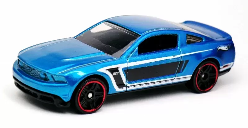 Hot Wheels Classiques - ford mustang 2010