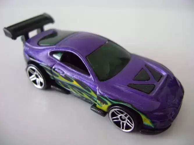 Mainline Hot Wheels - Super Tsunami