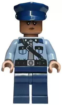 Lego Harry Potter Minifigures - Gringotts Guard - Medium Brown Head
