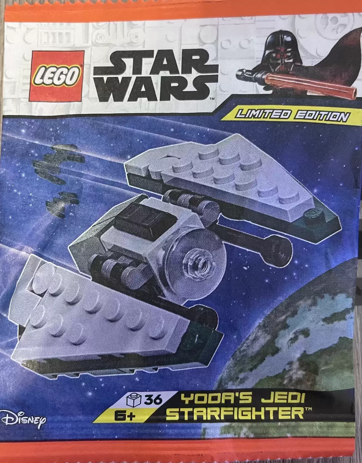 LEGO Star Wars - Yoda’s Jedi Starfigther