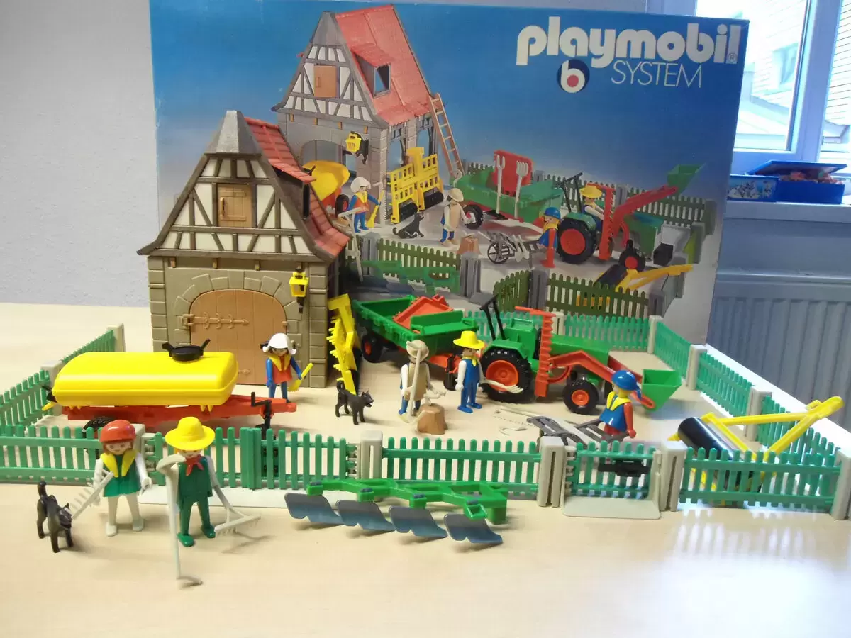 Playmobil Farmers - Farm (Playmobil System)