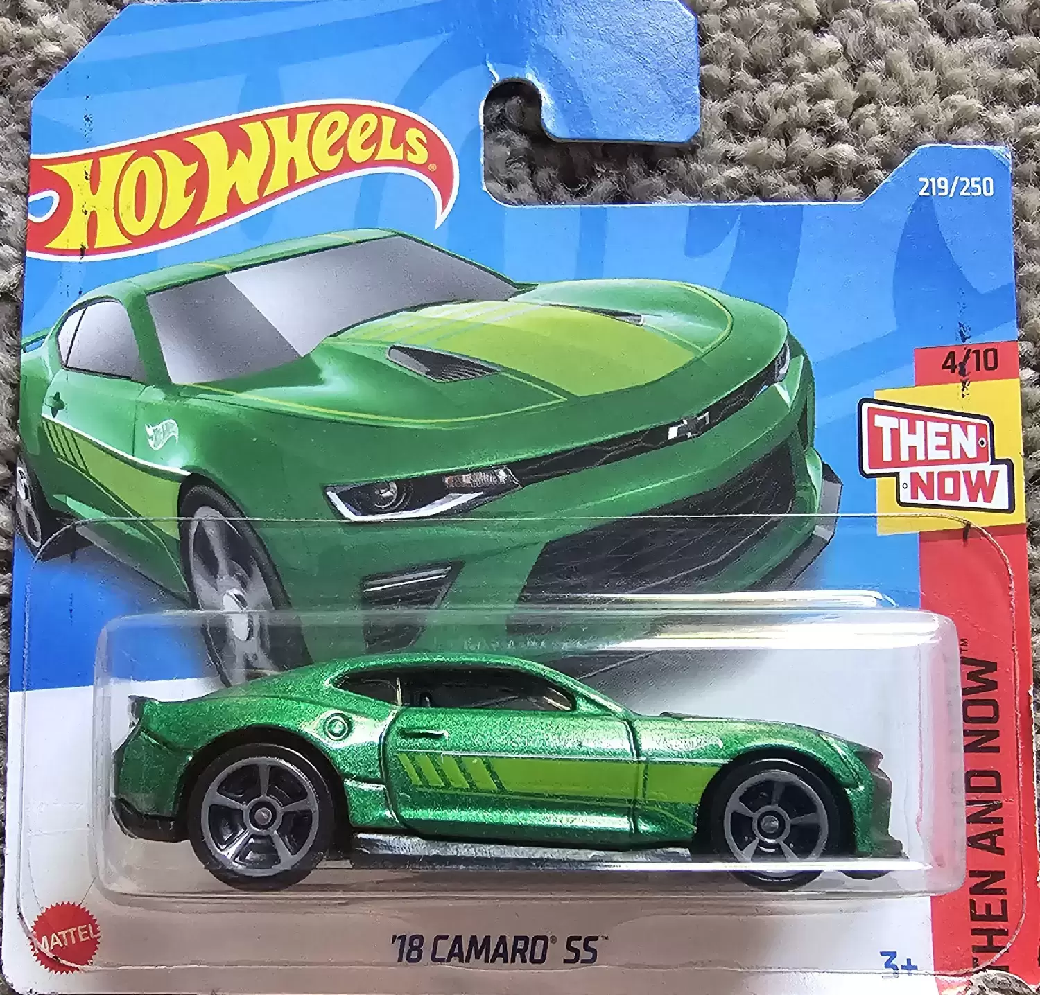 Hot Wheels Classiques - 18 Camaro SS