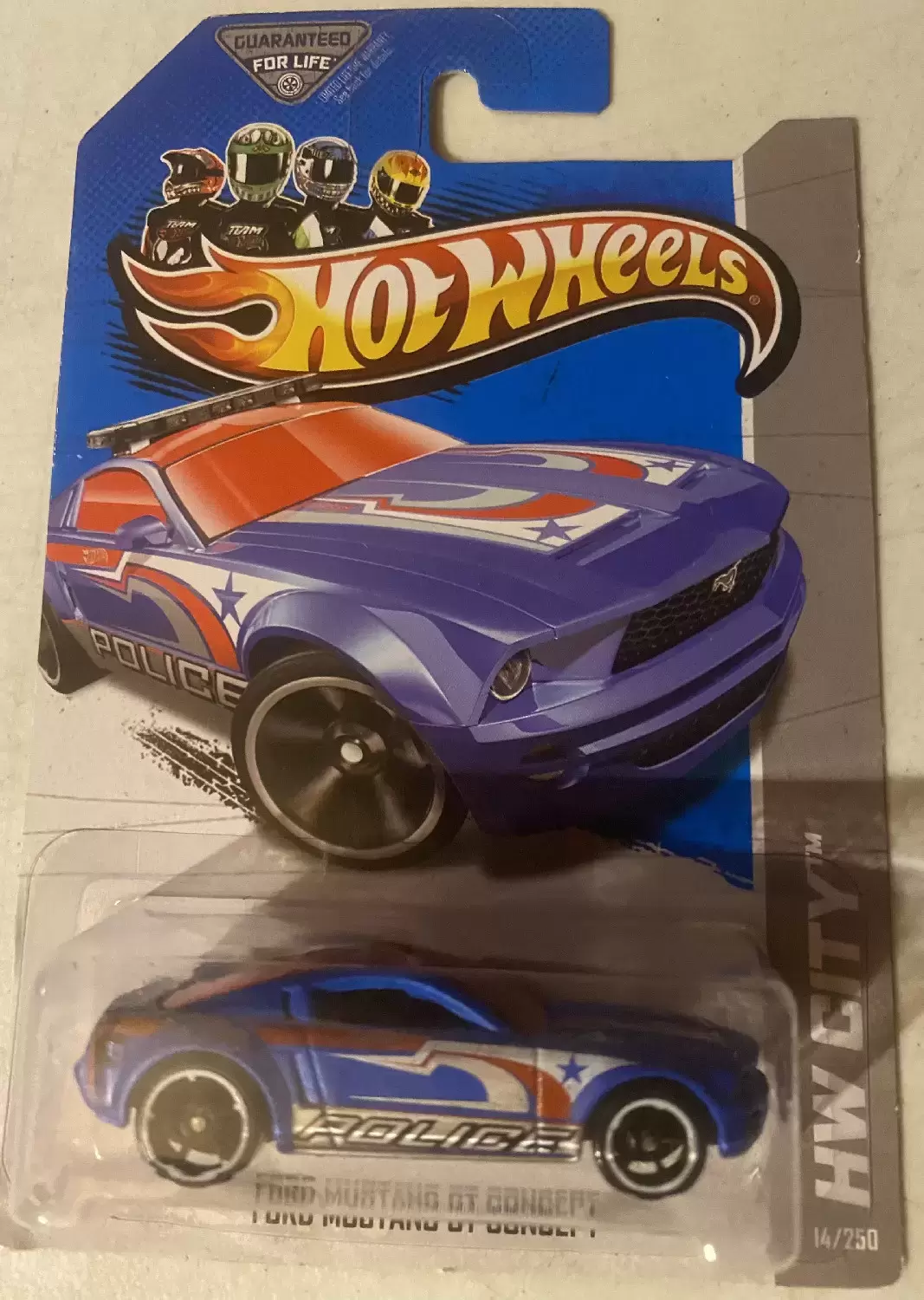 Hot Wheels Classiques - Ford Mustang GT Concept - HW City (14/250) TH