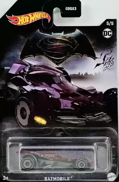 Mainline Hot Wheels - Batman vs Superman - batmobile 5/5