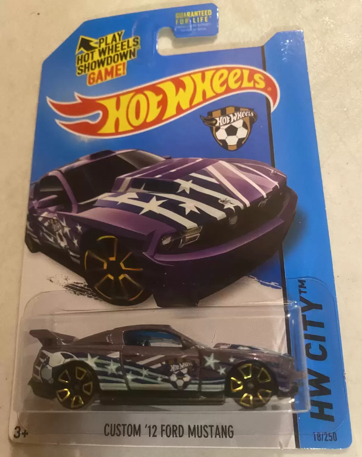 Hot Wheels Classiques - Custom ‘12 Ford Mustang (18/250) - HW City -2014 HW Goal