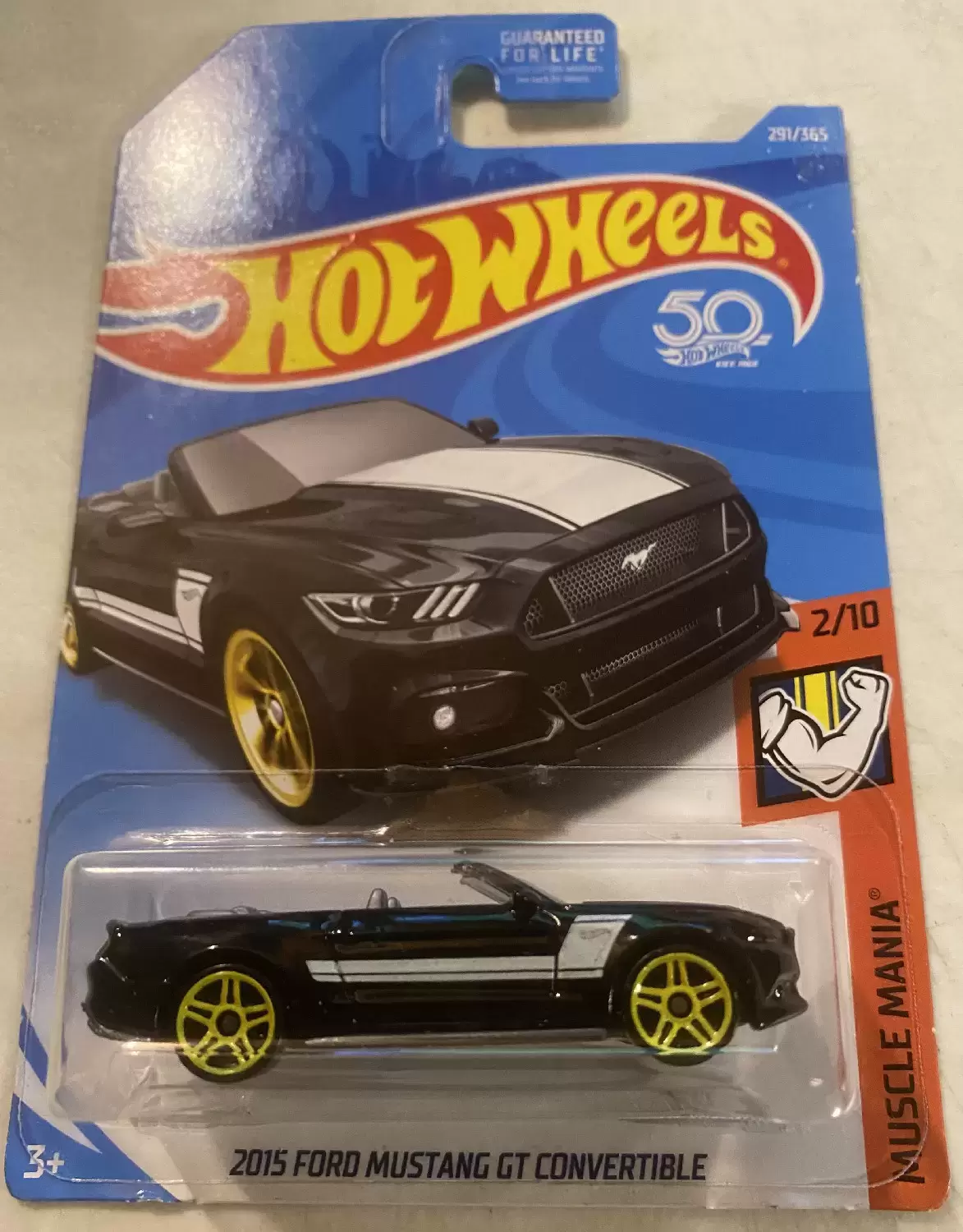Hot Wheels Classiques - 2015 Ford Mustang GT Convertible (291/365) - Muscle Mania 2/10