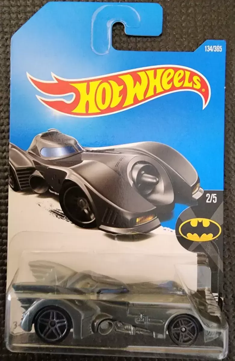 Hot Wheels Classiques - Batmobile 2/5