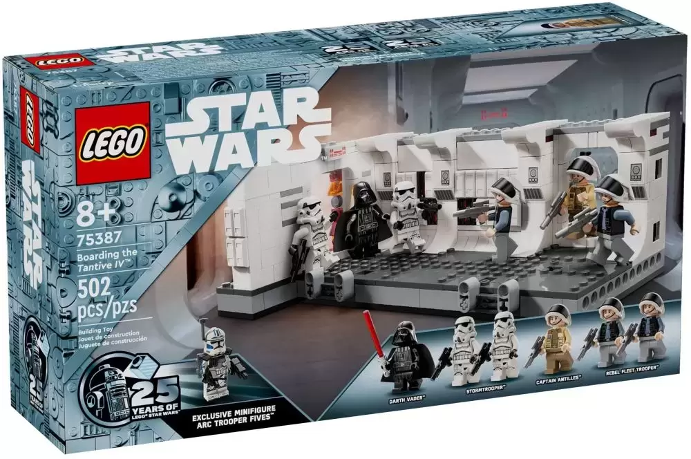 LEGO Star Wars - Boarding the Tantive IV