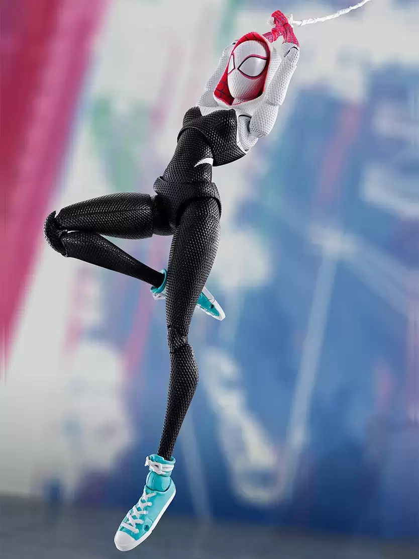 S.H. Figuarts Marvel - spider Gwen accros the spiderverse