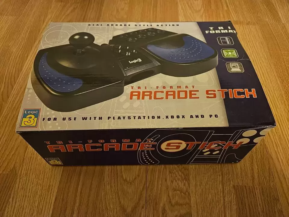 Arcade Stick - Logic 3 Tri-Format Arcade Stick