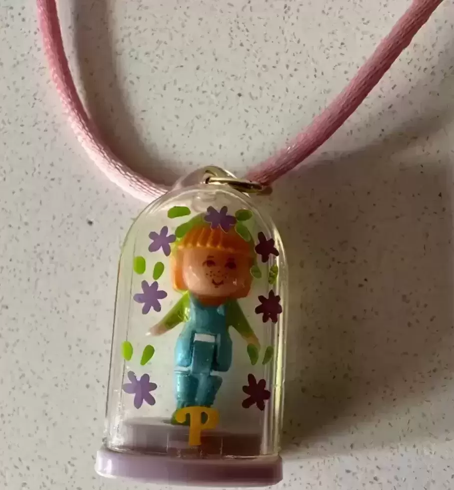 Polly Pocket (1989 - 1998) - Midge in Necklace Purple Base Pink Cord