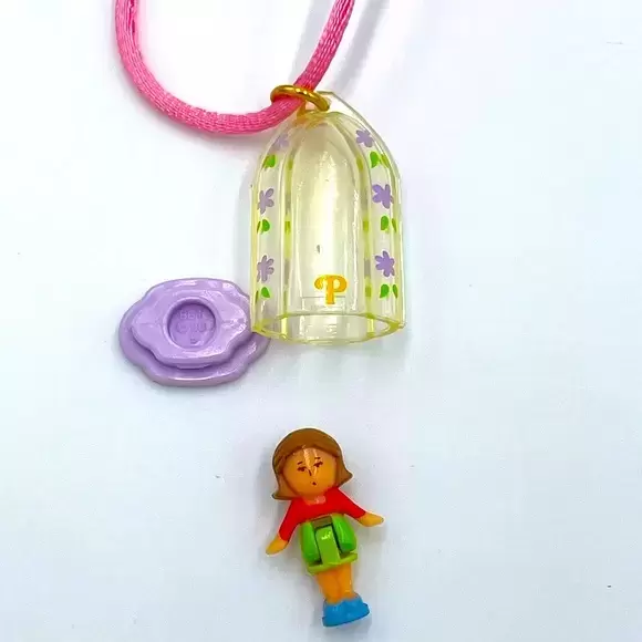 Polly Pocket (1989 - 1998) - Pixie in her necklace Purple Base & Pink Cord