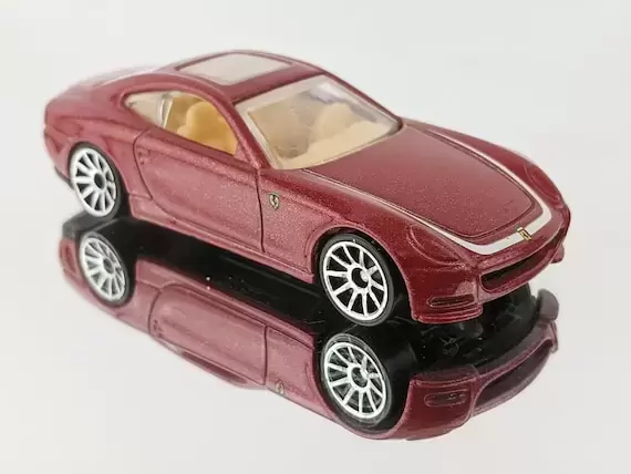 Hot Wheels Classiques - Ferrari 612 Scaglietti 04