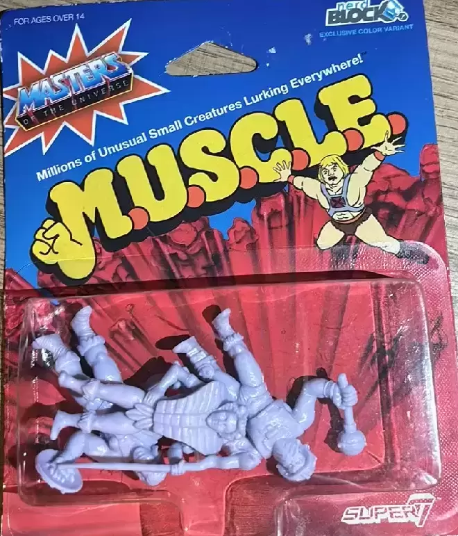 Super7 - Masters of the Universe - Super 7 MOTU Muscle Teela, Two-Bad, and He-Man