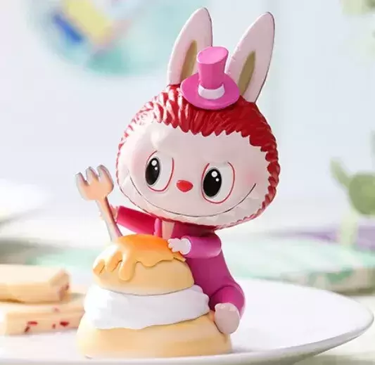 The Monsters Patisseries Series - Eclair