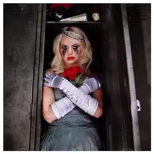 Falling In Reverse - The Drug In Me Is You